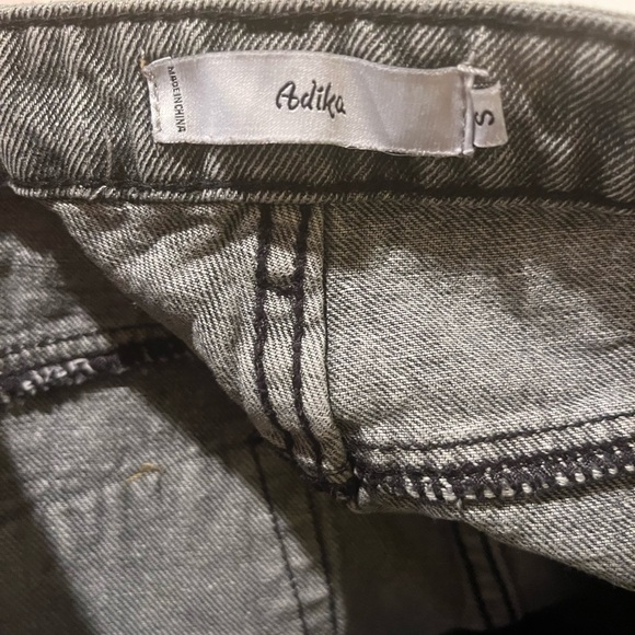 Two toned Black-Grey Denim Jeans (S) - Picture 3 of 4